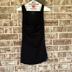 Lalabu Black Baby Wearing Soothe Tank Shirt